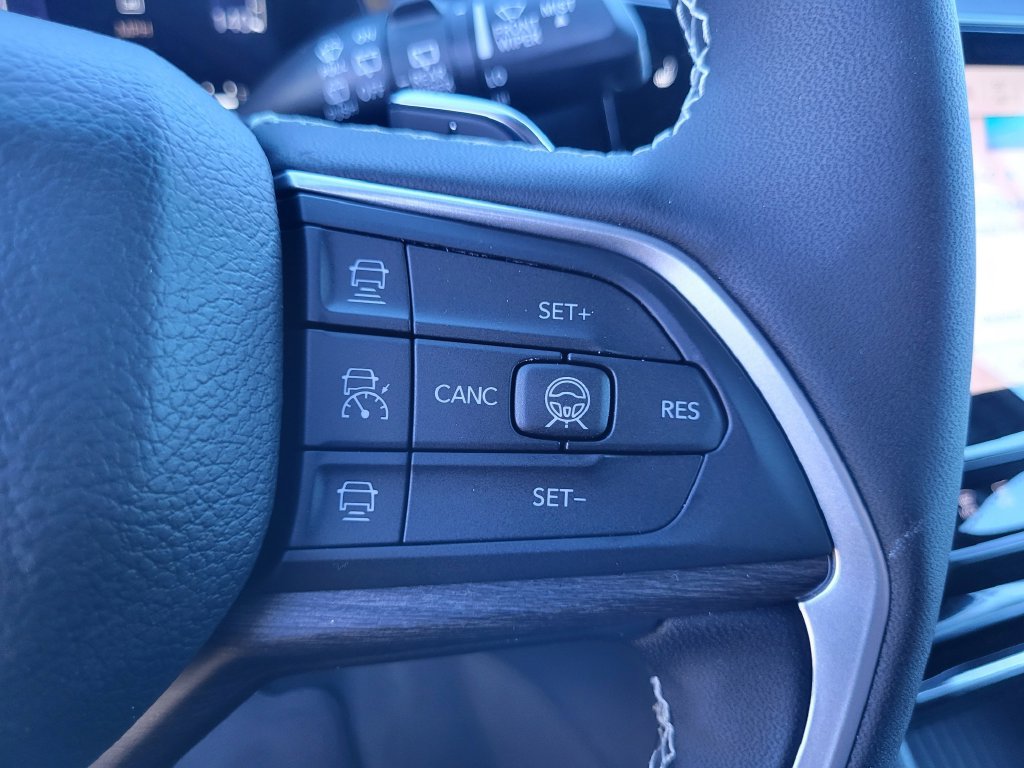 New 2026 Jeep Grand Cherokee Altitude AWD/4WD image 26