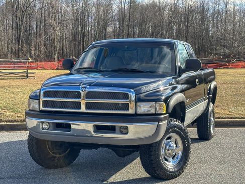 Used 2001 Dodge Ram 2500 Truck 4x4 Quad Cab image 4