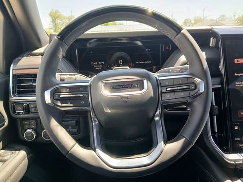 New 2026 GMC Yukon Denali w/ Denali Reserve Package AWD/4WD image 25