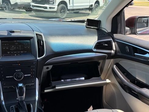 Used 2015 Ford Edge Titanium AWD/4WD image 29