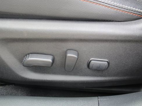 Used 2025 Nissan Altima 2.5 SR w/ SR Premium Package image 10