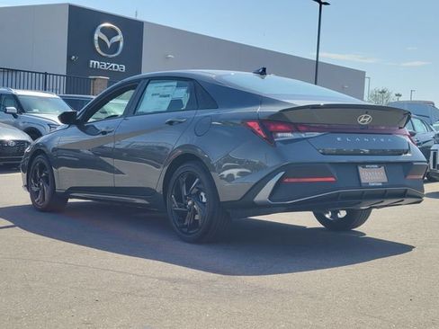 New 2026 Hyundai Elantra SEL Sport FWD image 3