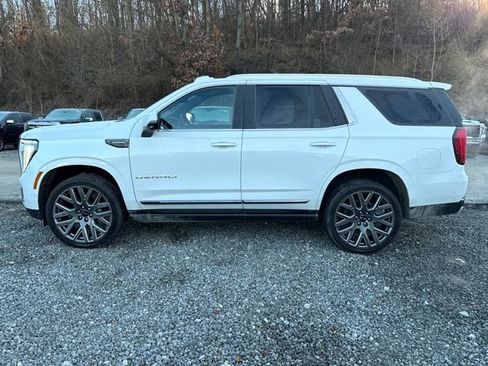 Certified 2025 GMC Yukon Denali Ultimate w/ LPO, Floor Liner Package image 2