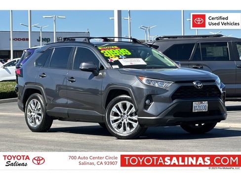 Used 2021 Toyota RAV4 XLE Premium image 1