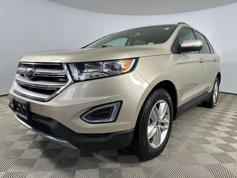 Used 2017 Ford Edge SEL w/ Equipment Group 201A image 3