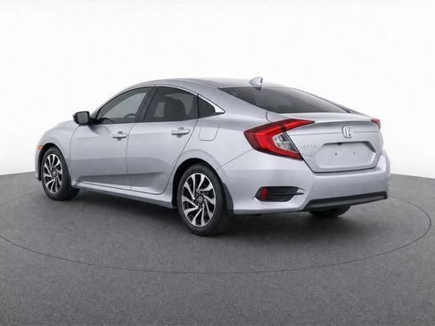 Used 2018 Honda Civic Si image 5