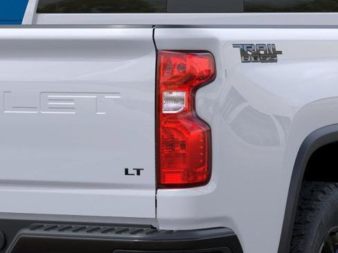 New 2026 Chevrolet Silverado 2500 LT w/ Trail Boss Package AWD/4WD image 11