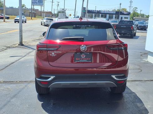 Used 2022 Buick Envision Essence w/ Safety Package FWD image 5