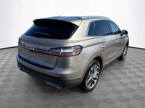 Used 2021 Lincoln Nautilus Reserve w/ Cargo Utility Package image 5