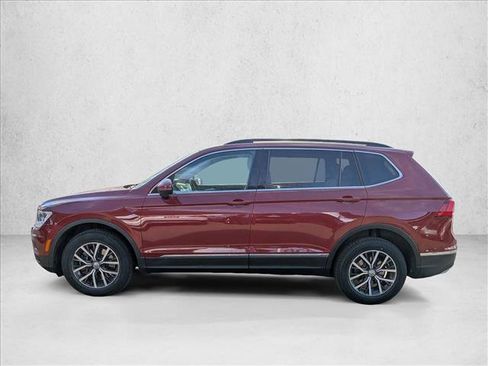 Used 2018 Volkswagen Tiguan SE image 9