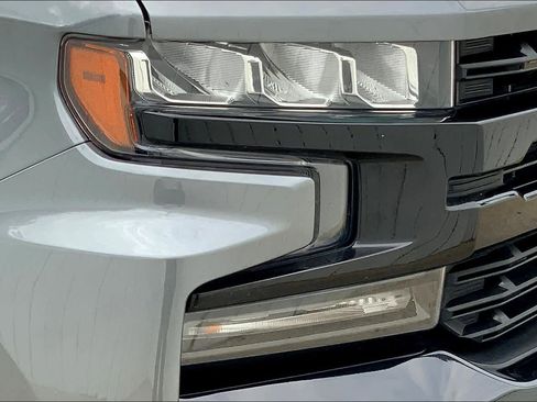 Used 2021 Chevrolet Silverado 1500 LT Trail Boss w/ Convenience Package II image 28