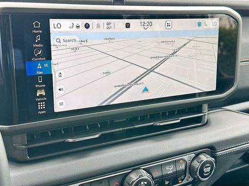 Used 2024 Jeep Wrangler Sahara w/ Technology Group image 13