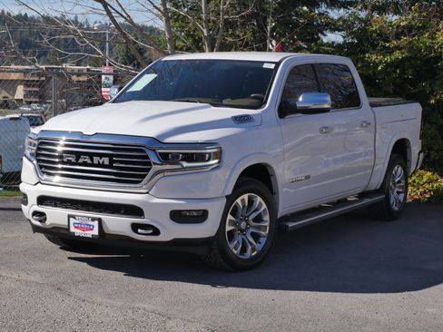 Used 2019 RAM 1500 Limited w/ Body Color Bumper Group image 2