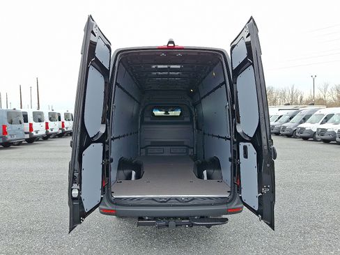 New 2026 Mercedes-Benz Sprinter 3500 image 8