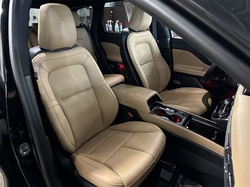 Certified 2023 Lincoln Corsair Reserve w/ Equipment Group 201A image 26