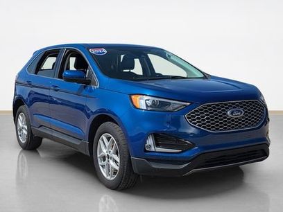 Used 2024 Ford Edge SEL w/ Convenience Package