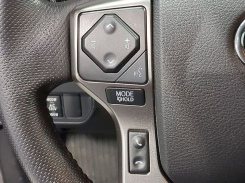 Used 2021 Toyota Tacoma Limited image 35