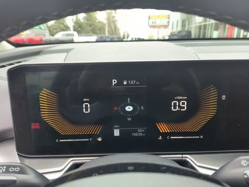 Used 2025 Kia Sorento EX w/ Panoramic Sunroof Package image 15