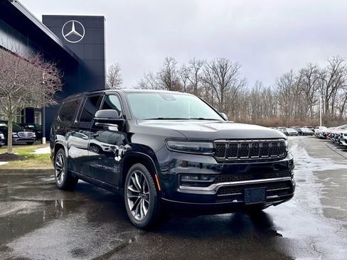 Used 2024 Jeep Grand Wagoneer L Series II w/ Quick Order Packagew 28T image 1