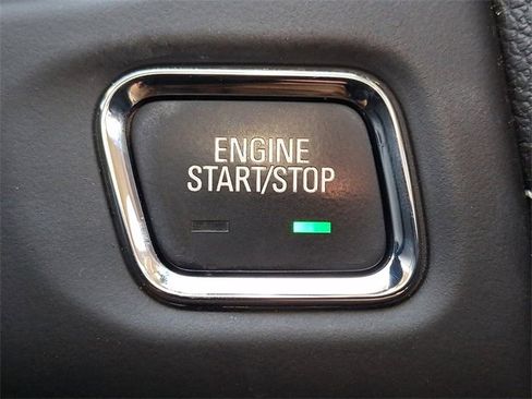 Used 2018 GMC Acadia Denali w/ Technology Package image 29