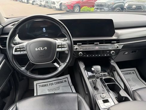 Used 2025 Kia Telluride S AWD/4WD image 24
