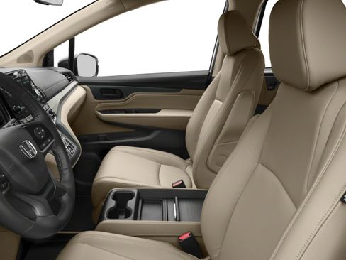 Used 2018 Honda Odyssey Touring image 8