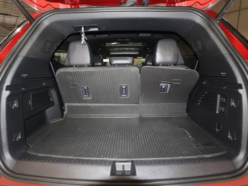 Certified 2025 Buick Enclave Avenir w/ Super Cruise Package image 25