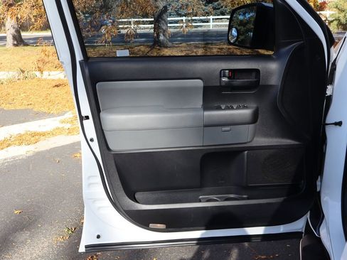 Used 2010 Toyota Sequoia SR5 image 25