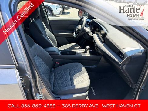 Used 2026 Nissan Kicks SV w/ SV Premium Package AWD/4WD image 22