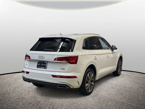 Used 2023 Audi Q5 2.0T Premium Plus w/ Premium Plus Package AWD/4WD image 6