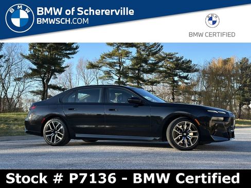 Certified 2023 BMW 760i xDrive image 1