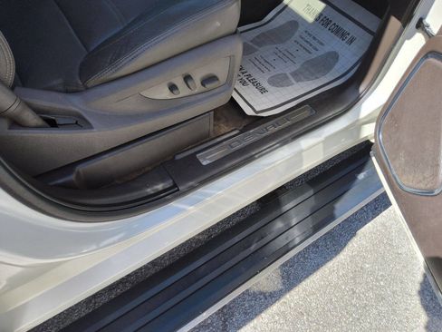 Used 2015 GMC Yukon XL Denali w/ Touring Package image 37