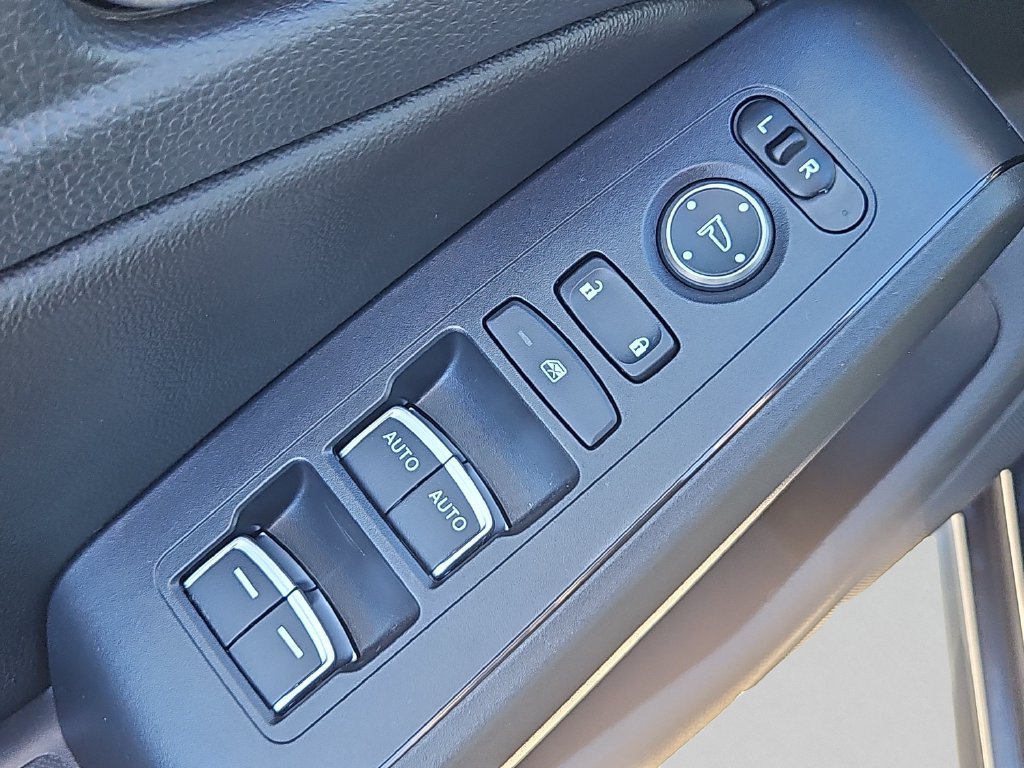 Certified 2024 Honda Civic EX-L image 23