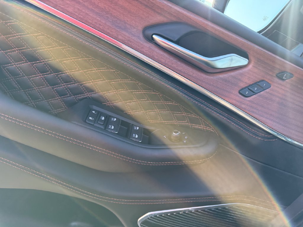New 2027 Jeep Grand Cherokee Summit AWD/4WD image 6