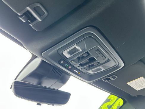 Used 2025 Chevrolet Silverado 3500 High Country w/ Technology Package image 31