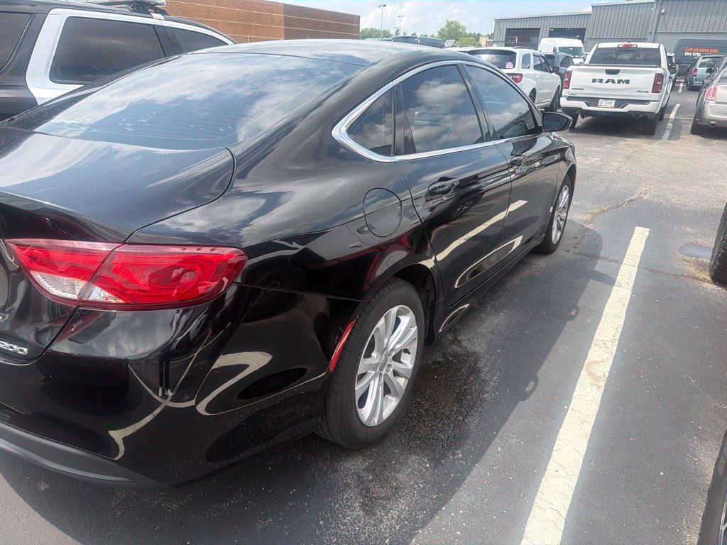 Used 2017 Chrysler 200 LX w/ Touring Convenience Group FWD image 4