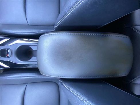 Certified 2022 Toyota Corolla Cross XLE w/ Black Badges Package (TMS) image 20