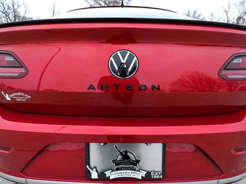 Used 2021 Volkswagen Arteon SE w/ Arteon MDO Package image 40