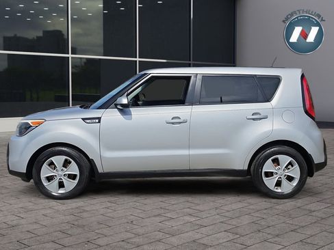 Used 2015 Kia Soul image 2