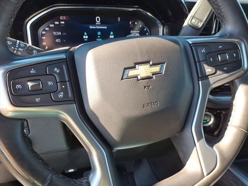 Used 2024 Chevrolet Silverado 2500 LTZ w/ LTZ Convenience Package image 24