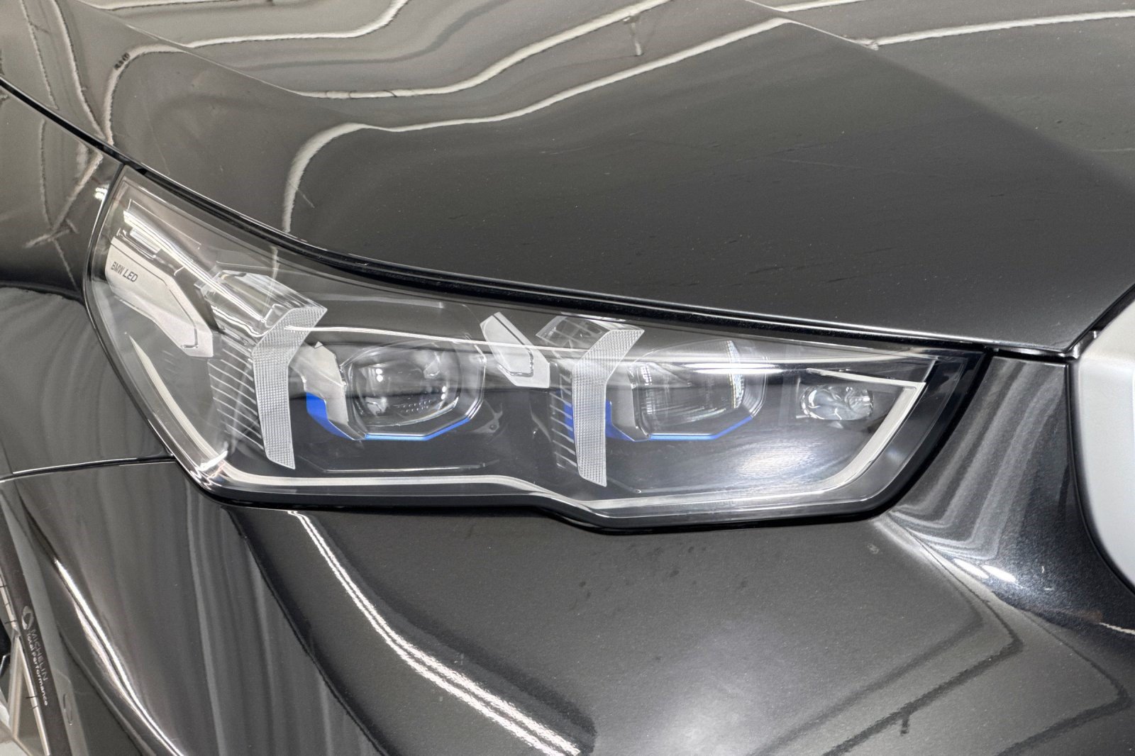 Used 2026 BMW 530i w/ Premium Package RWD image 11