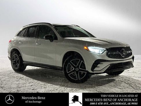 New 2026 Mercedes-Benz GLC 300 4MATIC image 1