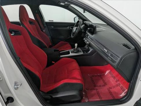 Used 2024 Honda Civic Type R image 23