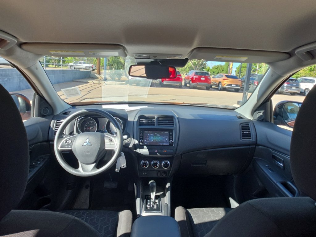 Used 2024 Mitsubishi Outlander Sport SE AWD/4WD image 15