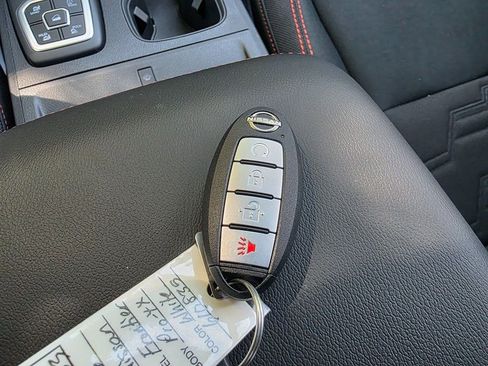 New 2026 Nissan Frontier PRO-4X w/ Pro-4x Convenience Package image 32