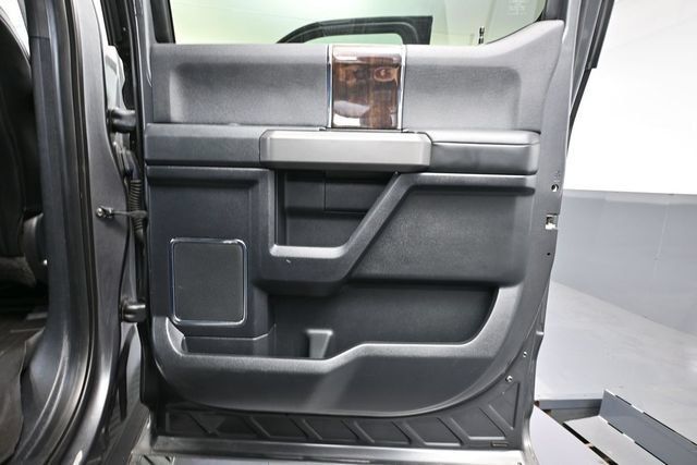 Used 2015 Ford F150 Platinum w/ Trailer Tow Package AWD/4WD image 34