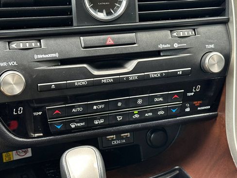 Used 2022 Lexus RX 450h AWD w/ Premium Package image 27