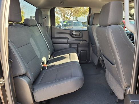 Certified 2025 Chevrolet Silverado 1500 Custom w/ LPO, Dark Essentials Package image 18