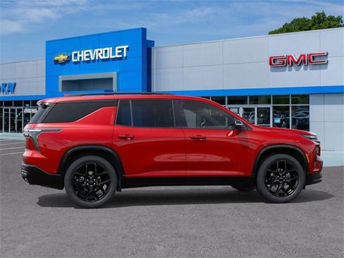 New 2026 Chevrolet Traverse RS w/ LPO, Floor Liner Package image 5