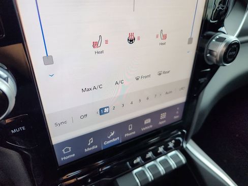 New 2026 RAM 2500 Big Horn image 14